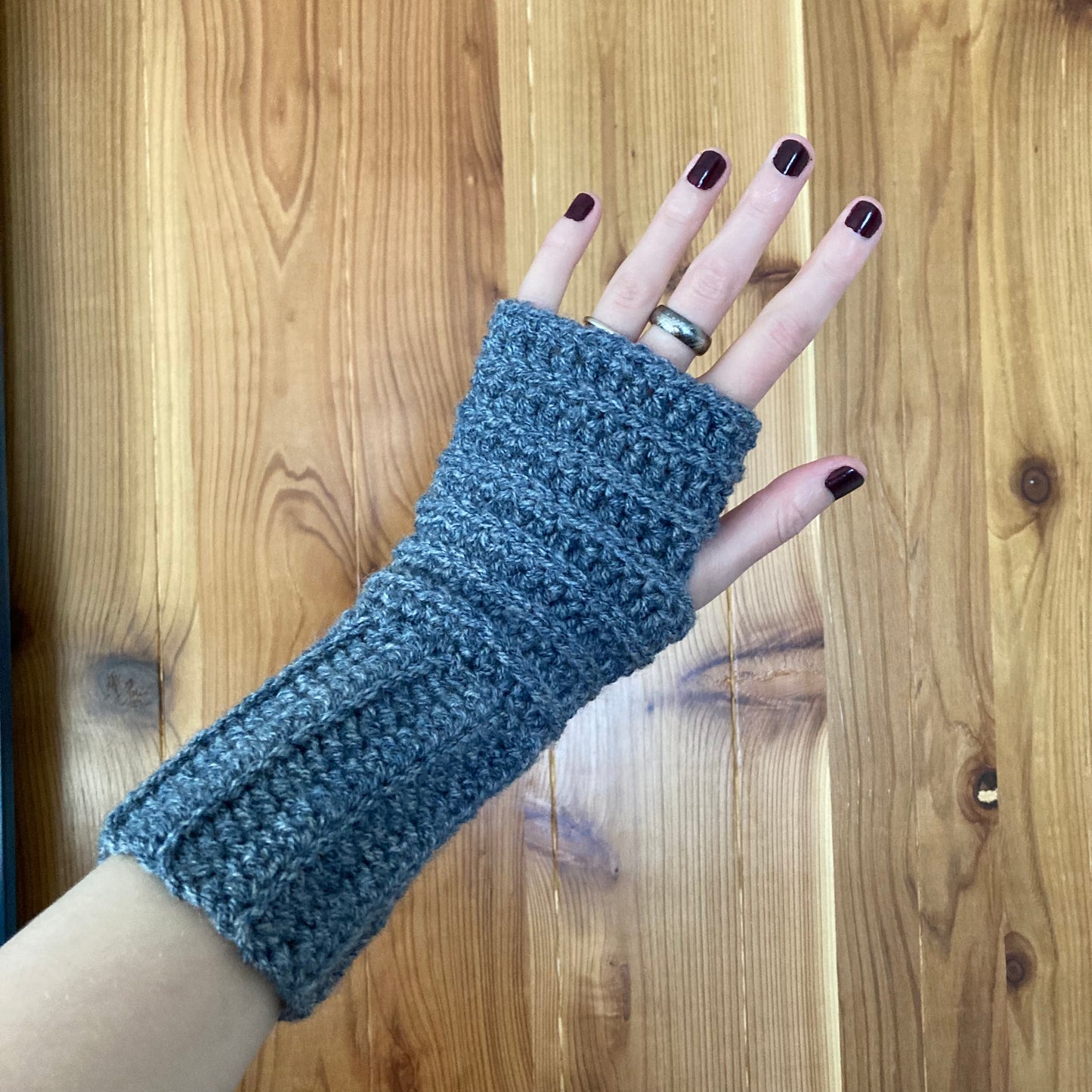 Fingerless Gloves (Blue Grey Marled)